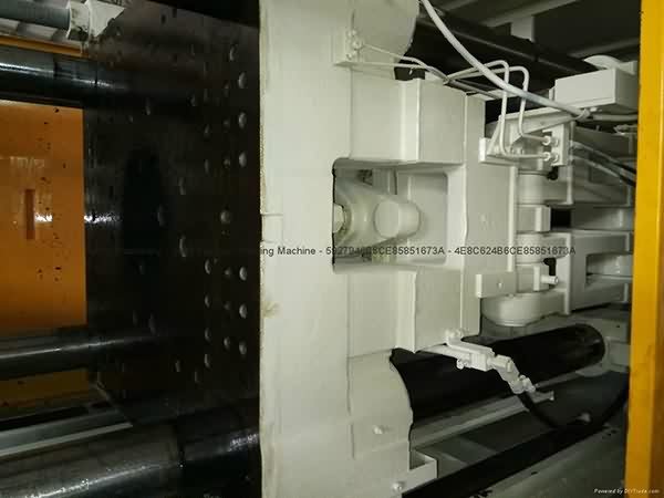 China Factory for
Kawaguchi 300t used Injection Molding Machine Wholesale to Algeria detail pictures