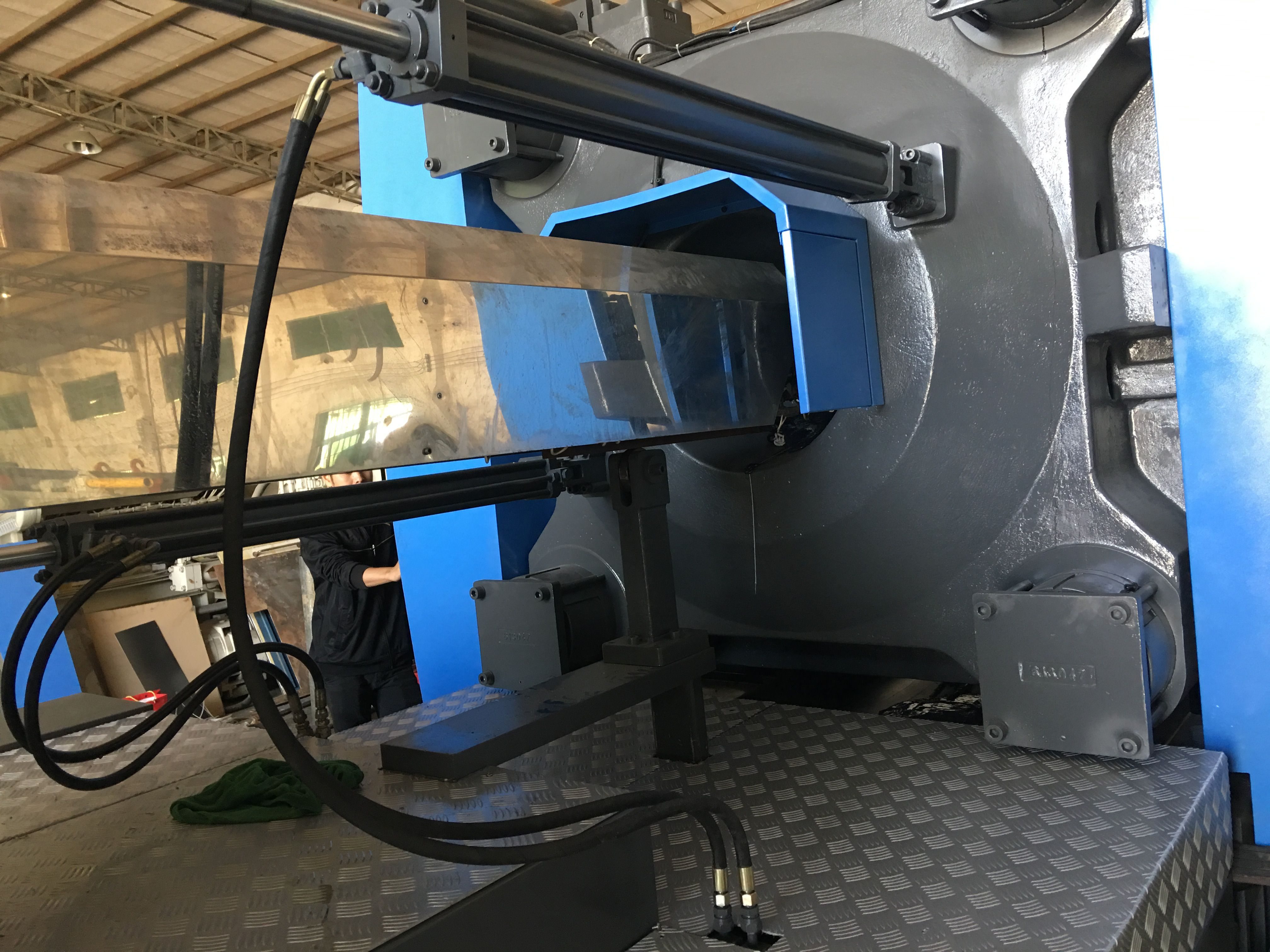 Factory made hot-sale
Haitian 1300t (servo) used Injection Molding Machine – Toshiba Plastic Injection Molding Machine detail pictures