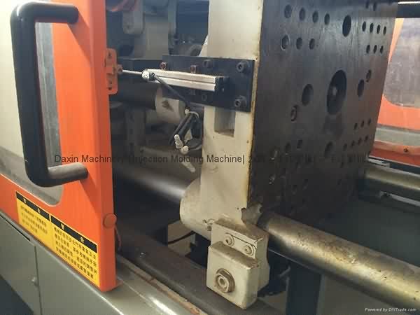OEM Factory for
Victor VS-50 used Injection Molding Machine for Portugal Factory detail pictures