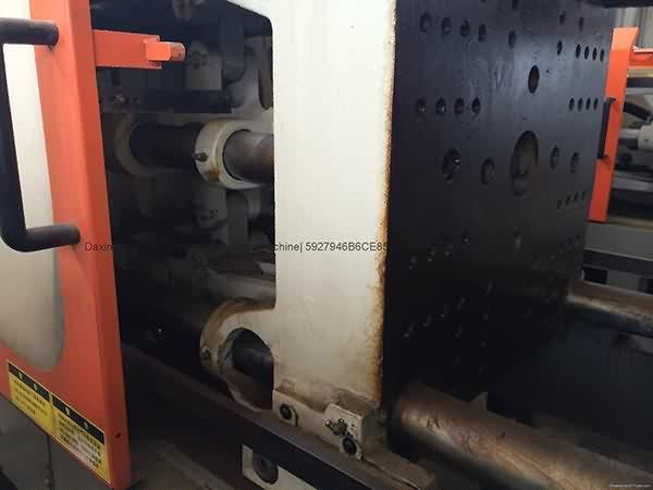 Reliable Supplier
Victor VS-100 Used Injection Moulding Machine to Zambia Factory detail pictures