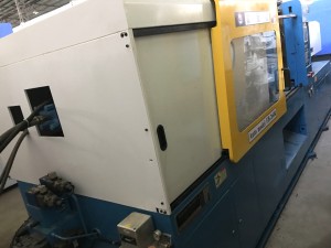 Fu Chun Shin (FCS) Two color Double Color 260t used Injection Molding Machine