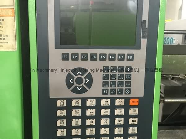 Ordinary Discount
Donghua 320t (variable pump) used Injection Molding Machine Wholesale to Malawi detail pictures