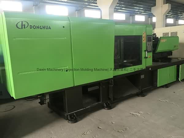 Quality Inspection for
 Donghua 320t (variable pump) used Injection Molding Machine Export to Luxemburg