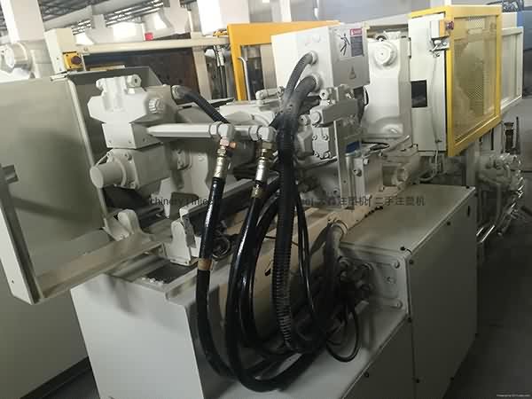 Cheapest Price
Toshiba 55t used Injection Molding Machine for Swiss Factory detail pictures