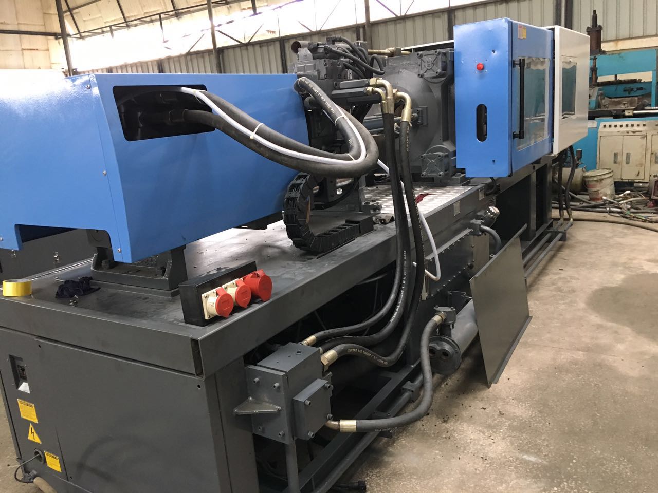 OEM Manufacturer
Haitian 200t (servo) used Injection Molding Machine Wholesale to Haiti detail pictures