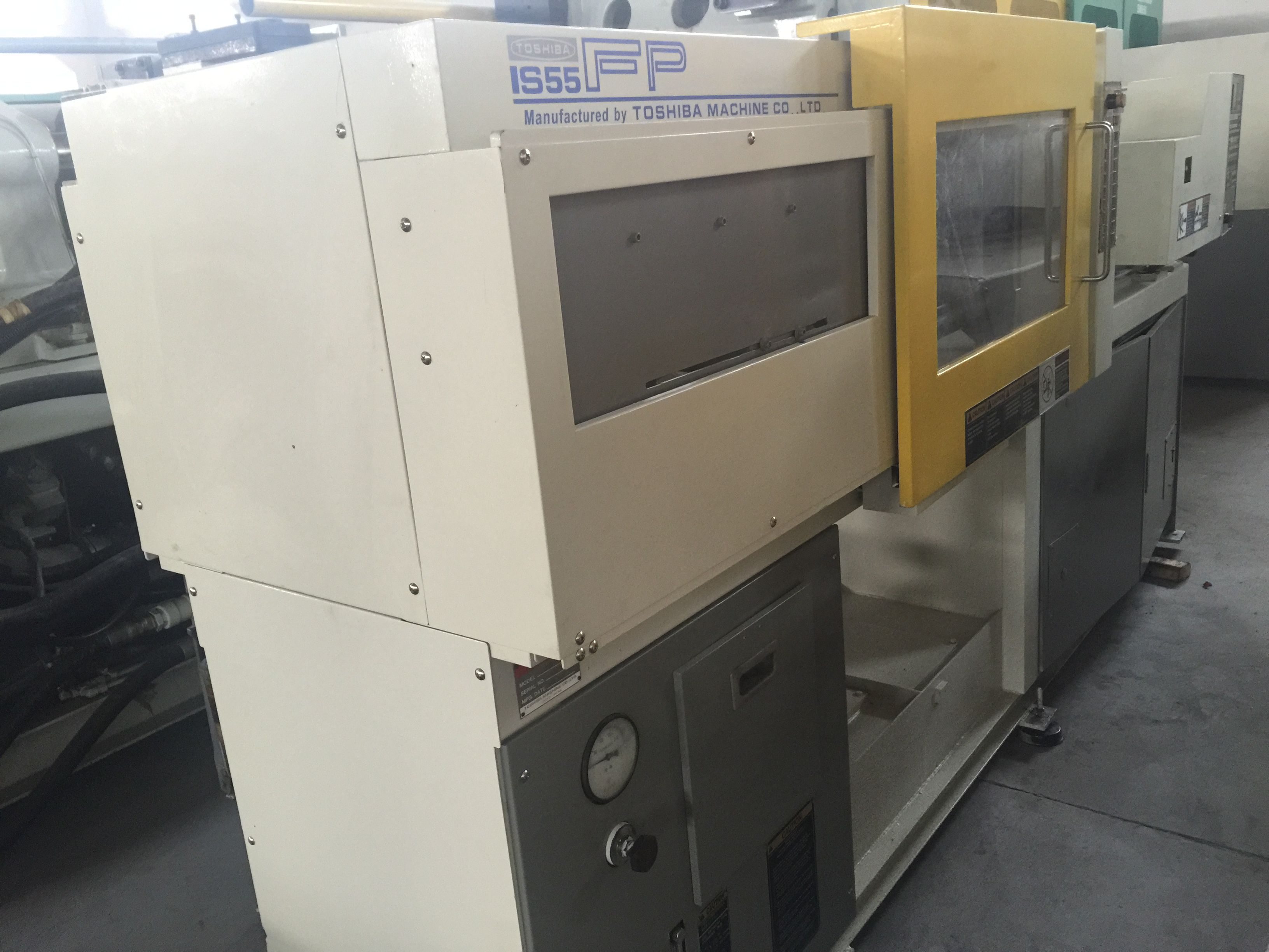 Factory Cheap
 Toshiba 55t used Injection Molding Machine for Israel Factories