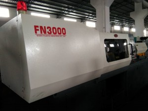 Nissei FN3000 (140t) máquina de moldaxe por inxección usada