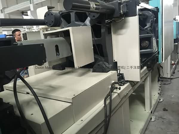 Bottom price
Niigata 180t used All-electric Injection Molding Machine for Irish Factories detail pictures