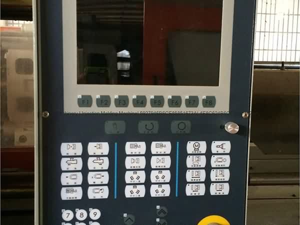 Factory best selling
Victor VS-250 used Injection Molding Machine to Pretoria Factory detail pictures