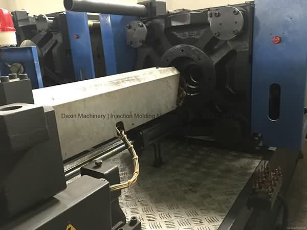 Professional Design
Haitian HTF200W2 used Injection Molding Machine for Qatar Manufacturers detail pictures