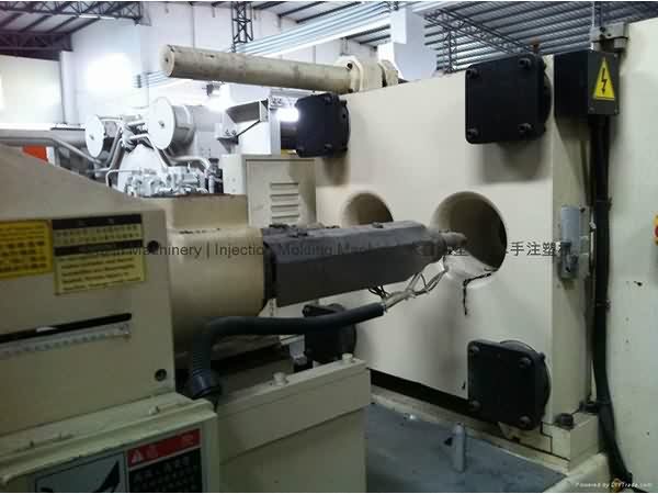 Ordinary Discount
Multiplas 200t Two Color used Injection Molding Machine to Monaco Factory detail pictures