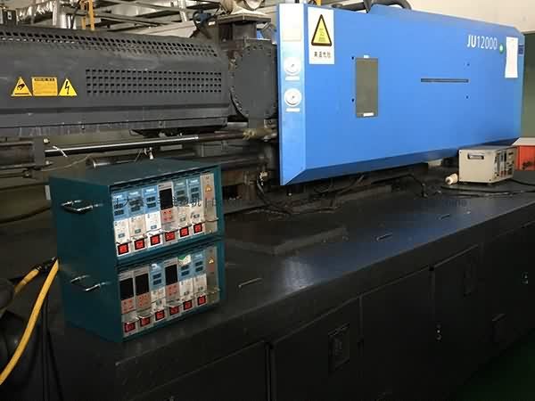 2017 Good Quality
Haitian 1200t (servo) used Injection Molding Machine for Puerto Rico Factory detail pictures