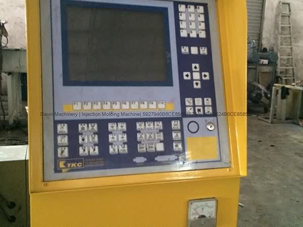 factory customized
Kinki 45t used Vertical Injection Molding Machine (double sliding table) Wholesale to Zurich detail pictures