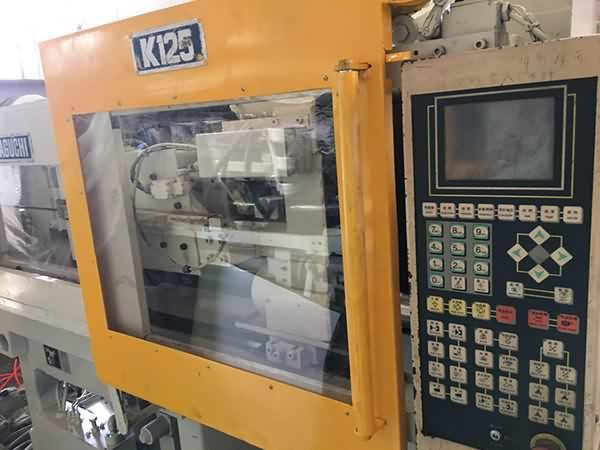 Kawaguchi 125t amfani Allura Molding Machine