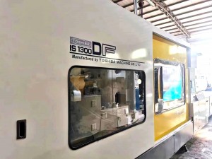 Japan Toshiba 1300t (IS1300DF, Servo) used Plastic Injection Molding Machine